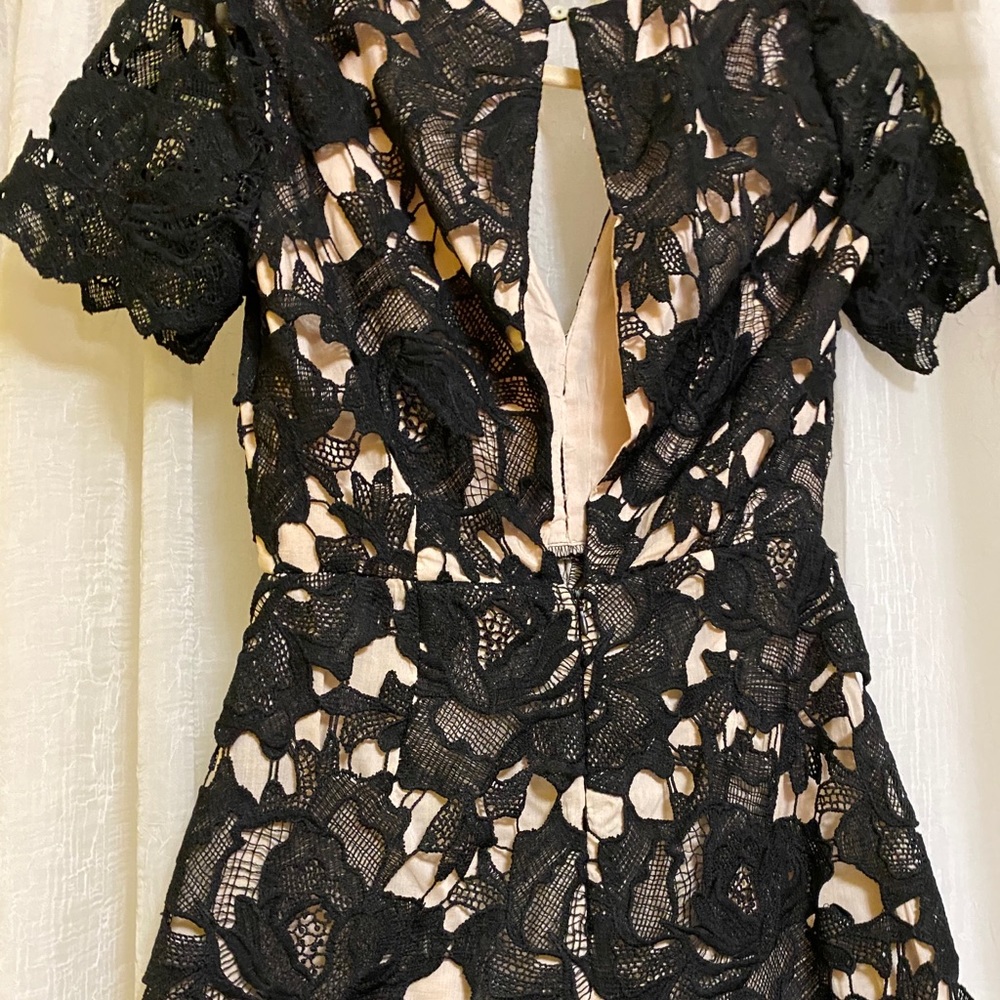 Lace romper - Picture 4 of 4